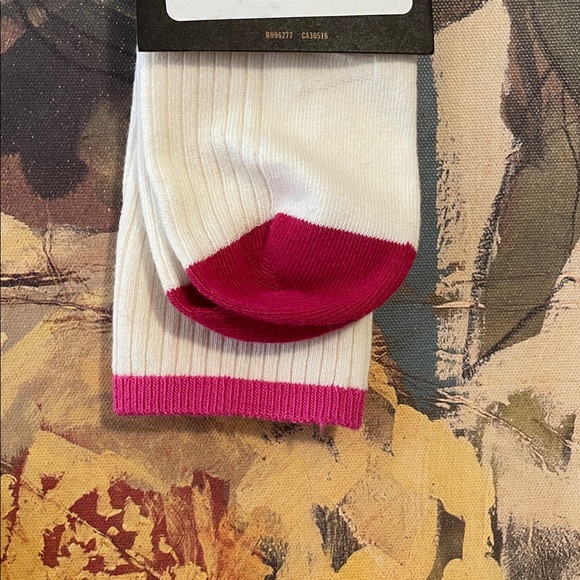 📬READY TO SHIP📬 1 Pair of Vans Half Crew Socks